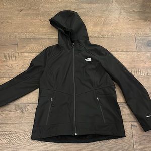 The North Face Windwall Fur Lined Softshell Jacket Like New!